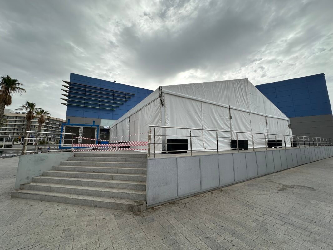 Carpa a 2 aguas casino 15x15m 